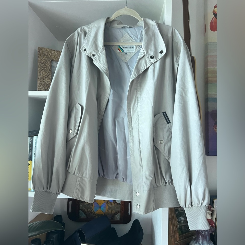 Vintage Members Only jacket gray